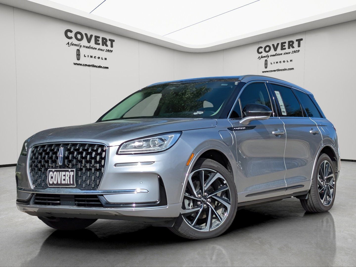 2024 Lincoln Corsair Plug-In Hybrid